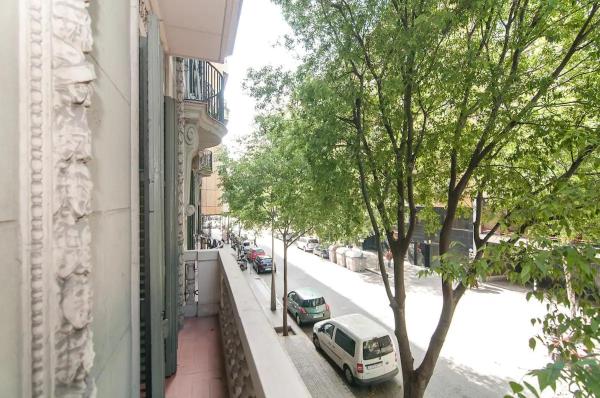 Family apartment Plaza España 2, Barcelona