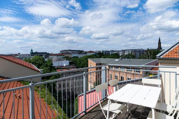 A la foto es mostra l'objecte Urban Rooftop Apartment - Berlin MITTE - A C situat a la ciutat de Berlín.