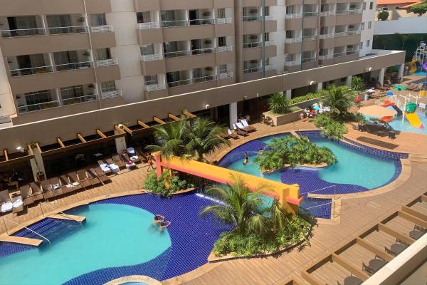 På billedet ses objektet Hospede-se colado no Thermas do Laranjais, no Olímpia Park Resort beliggende i byen Olímpia.