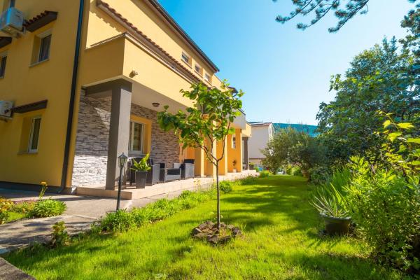 Apartments Gracia - Baška