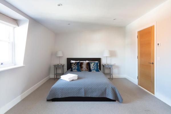 A la foto es mostra l'objecte Luxurious Central Windsor Town House situat a la ciutat de Windsor.