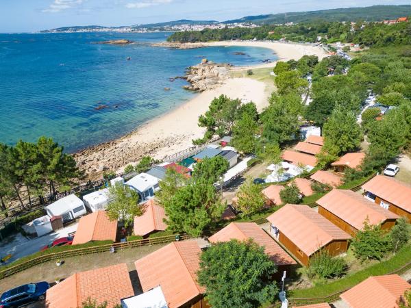 A la foto es mostra l'objecte Camping Ria de Arosa 1 situat a la ciutat de A Pobra do Caramiñal.