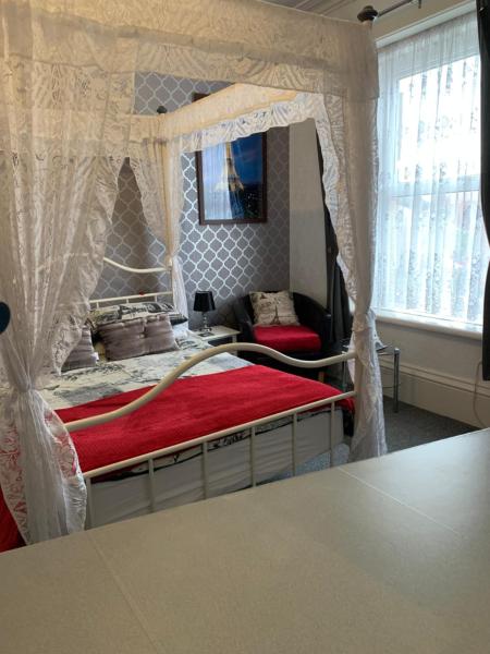 Hornby Villa B&b Couples & Families Only- Quiet Central Location- Near To Winter Gardens - Grande-Bretagne