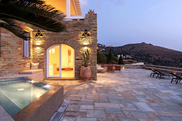 Villa Gaia, Beachfront, Plunge Pool & Sunset By Explore Andros - Grecia