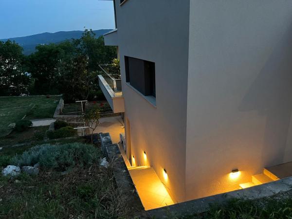 Elena Relax For 4, Hike And Bike - Rabac