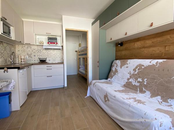 En la foto se muestra el objeto Studio confortable 4 pers, balcon, La Joue du Loup - FR-1-504-185 ubicado en la ciudad de Le Dévoluy.