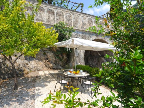 A la foto es mostra l'objecte Apartment La Casa di Linarella by Interhome situat a la ciutat de Amalfi.