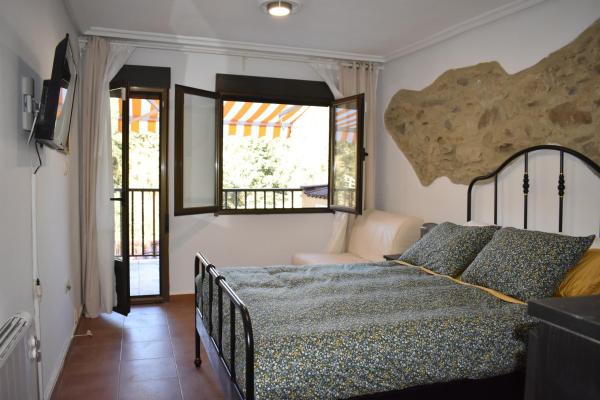 A la foto es mostra l'objecte Casa de Isa VV-2776-AS situat a la ciutat de El Manto.