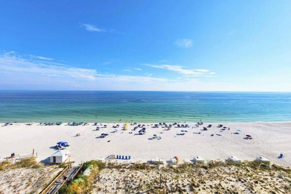 A la foto es mostra l'objecte Beachfront condo at Pelican Beach situat a la ciutat de Destin.