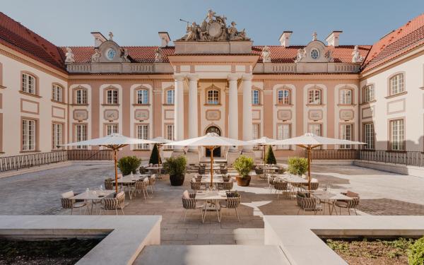 Na zdjęciu widoczny jest obiekt Hotel Verte, Warsaw, Autograph Collection położony w mieście Warszawa.