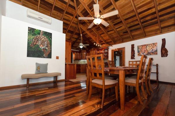 Pur Private Suites, San Pedro