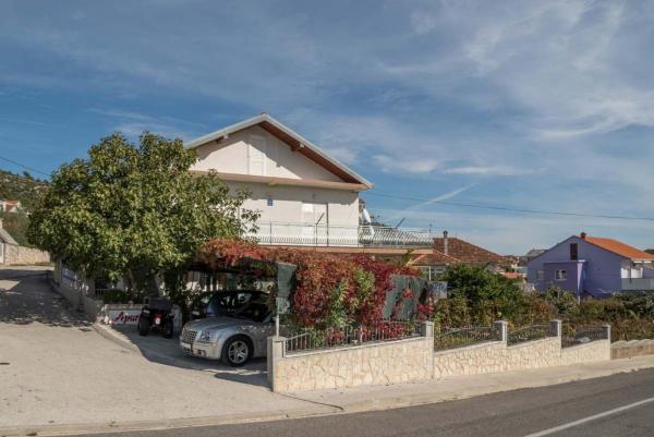 Apartments With Wifi Marina, Trogir - 22691 - Sevid