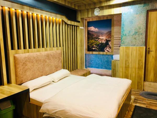 Na fotografii je vidět objekt Sara's Backpackers Hotel nacházející se ve městě Manamaiju.