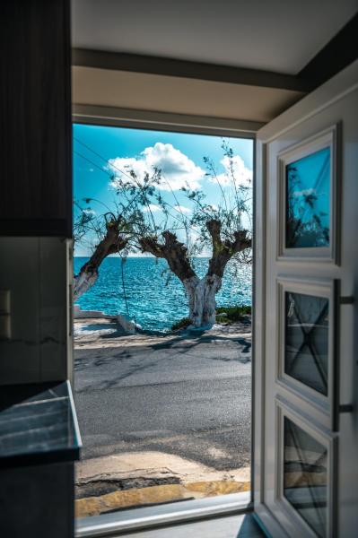 Nella foto è visibile l'oggetto Zafeiropoulos Apartments situato nella città di Marathópolis.