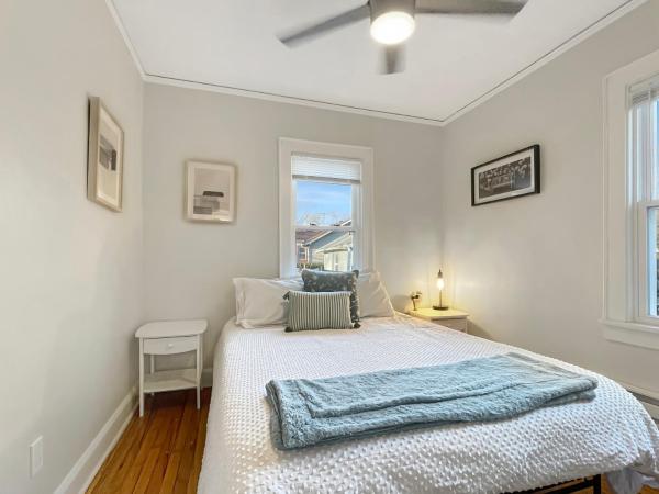 Fun & Charming 1br Apt Near Drake的照片3