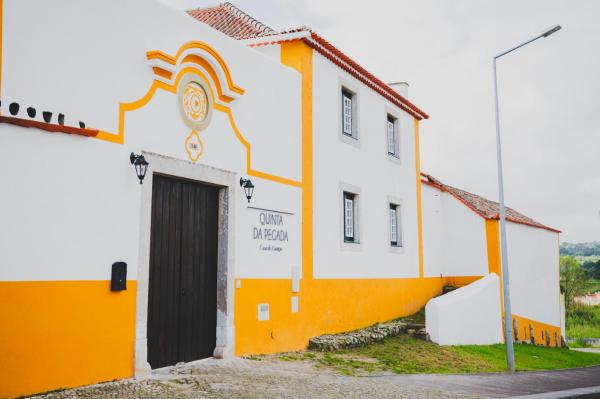 Auf dem Foto ist das Objekt Casa de Campo da Quinta da Pegada in der Stadt Óbidos zu sehen.
