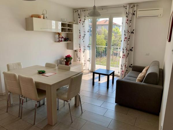 A la foto es mostra l'objecte Ennodio Apartment situat a la ciutat de Como.
