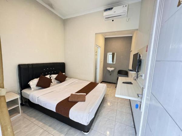 Kuvassa näkyy kohde FAKHIRA RESIDENCE HOTEL, joka sijaitsee kaupungissa Cipaku-gede.