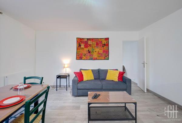 A la foto es mostra l'objecte L'Acacia Centre Ville situat a la ciutat de Tours.