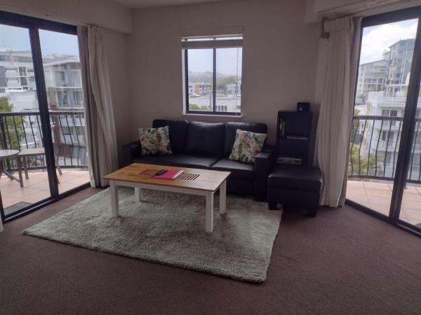 Foto 9: Mooloolaba Perfect - beach, wharf, dining ZE2