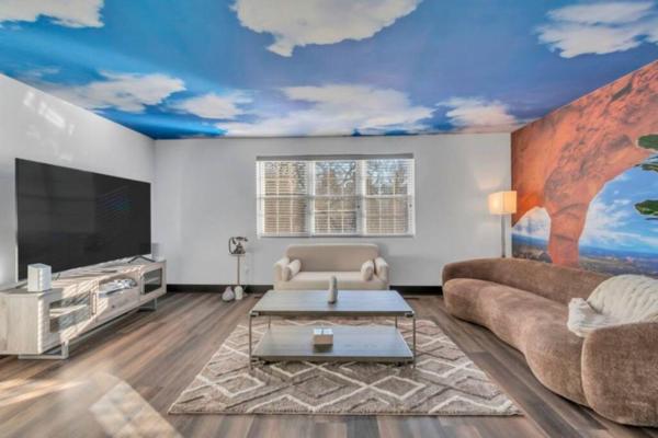 写真にはボルチモア市にあるRoland park Customized Apartmentが写っています。