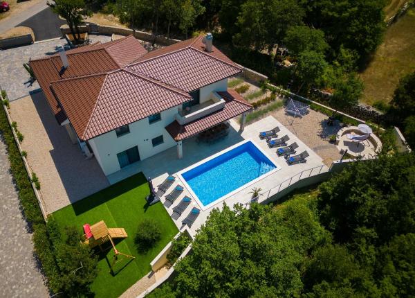 A la foto es mostra l'objecte Villa Andante situat a la ciutat de Krk.