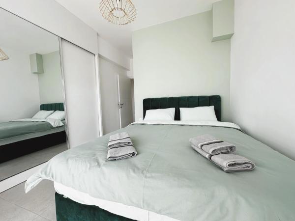Caesar Arrius 27, Amaizing Spacious 2-Bedroom-2 Bathroom Apartmentの写真4
