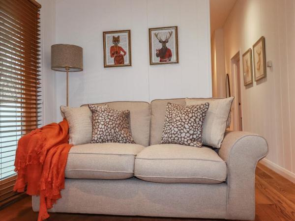 Foto 6: 1 Streamside