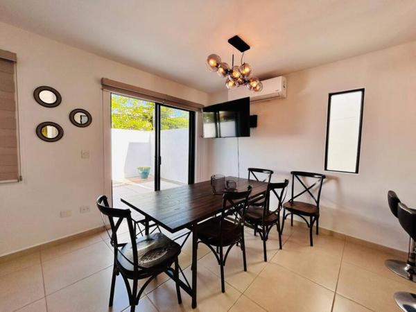 På bilden syns objektet Hermosa casa a 2 min de la playa by PartnerHost som ligger i staden La Florida.