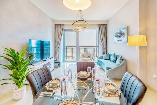 A la foto es mostra l'objecte Stunning 1BR Apartment at Harbour Views Dubai Creek situat a la ciutat de Dubai.
