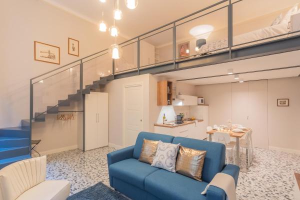 På billedet ses objektet Cinque Giornate 70 Suites by Rent All Como beliggende i byen Como.