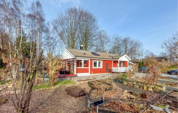 A la foto es mostra l'objecte Amazing Home In Örkelljunga With Wifi situat a la ciutat de Jonstorp.