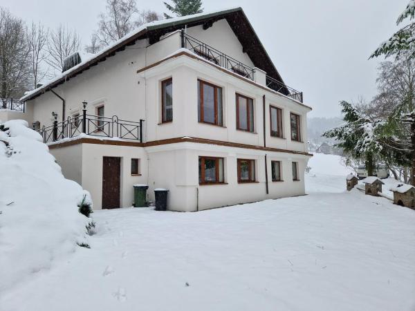 Na fotografii je vidět objekt Willa Bimbrówka nacházející se ve městě Visla.