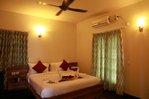 ZIONS AIRPORT HOTEL AND APERTMENT! Near Kempegowda International Airport, Bengaluru