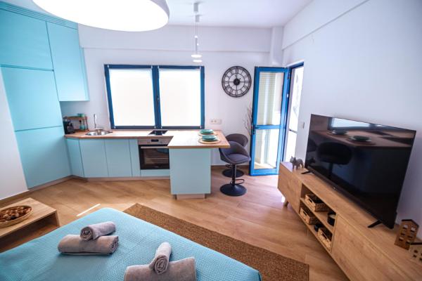 På bildet vises objektet Azul Studio Preveza som ligger i byen Preveza.