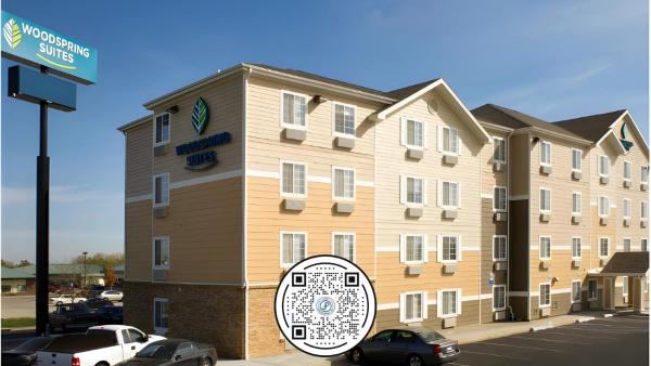 På bildet vises objektet WoodSpring Suites Lincoln Northeast I-80 som ligger i byen Arbor.