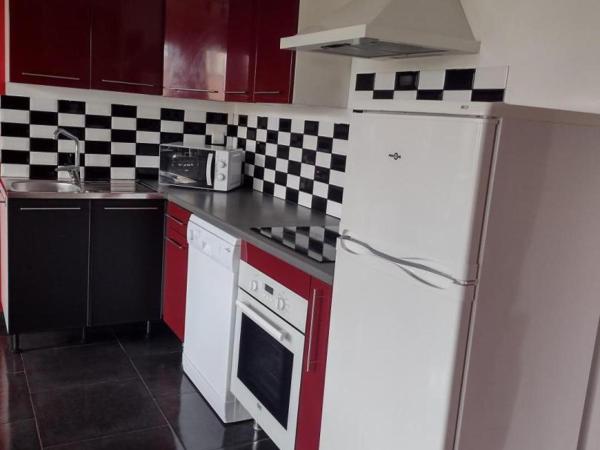 A la foto es mostra l'objecte Gîte chaleureux avec jardin, BBQ, WIFI et équipements modernes en plein cœur de Verchain-Maugré - FR-1-510-210 situat a la ciutat de Maing.