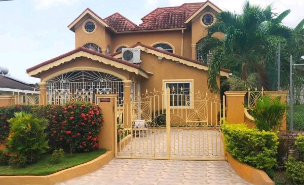 Lw Guesthouse - Montego Bay