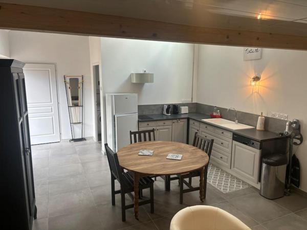 På billedet ses objektet LOFT #5 Angers Loire beliggende i byen Corné.