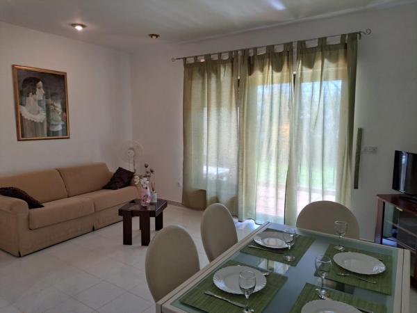 A la foto es mostra l'objecte Apartments Finera situat a la ciutat de Pomer.