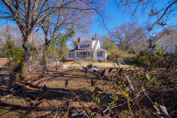 A la foto es mostra l'objecte Healthy Greenery - Urban Retreat in Rock Hill situat a la ciutat de York.
