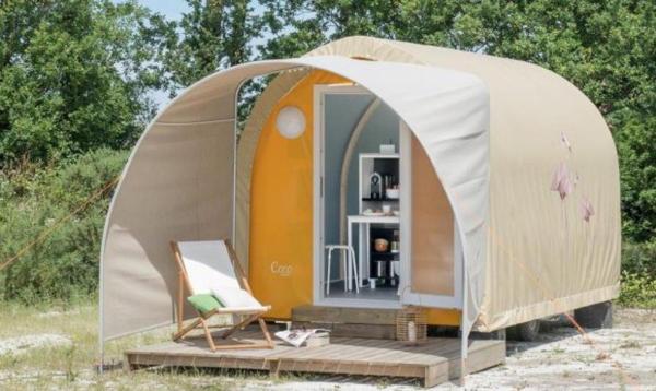 A la foto es mostra l'objecte Les Insolites du vélodrome d'Albert situat a la ciutat de Authuille.