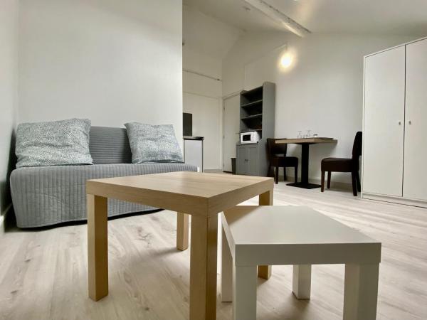 Na fotografii je vidět objekt 204 Studio Immeuble Perséverance nacházející se ve městě Puxe.