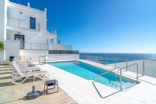 Na fotografii je vidět objekt Terrazas de Ladera Duplex 3 Casasol nacházející se ve městě Nerja.