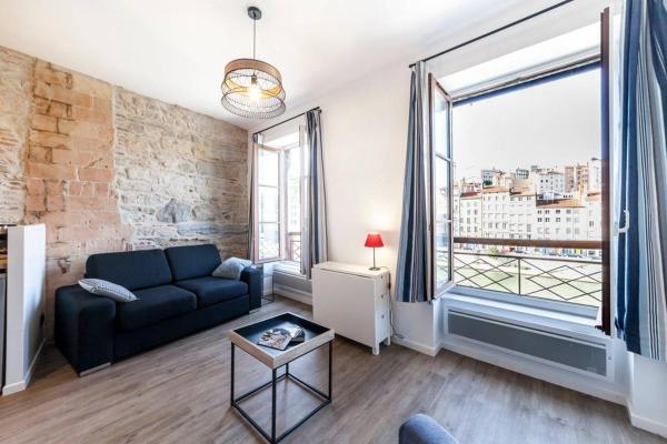 På billedet ses objektet AllinLyon | Charme & vue sur Saône beliggende i byen Lyon.