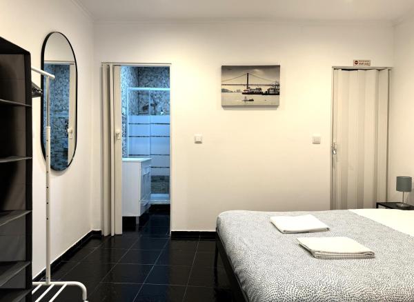 A la foto es mostra l'objecte Casa do Pereira situat a la ciutat de Lisboa.
