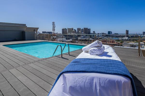 One Bedroom Apartment In The Heart Of Cape Town - Cape Town