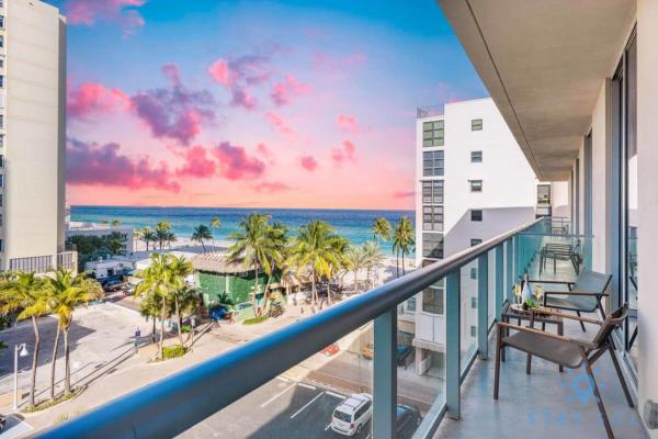 Fotografie 1: Rooftop Pool - Ocean View - Balcony - Hollywood Beach