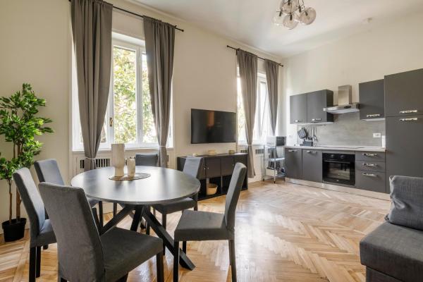 Elegant brand new apartments near Duomo, Milan