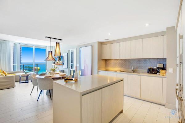 Oceanfront Oasis, Luxury, Sunrise Views, Resort - Hollywood